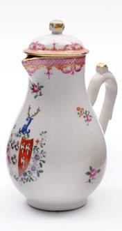1760, glaze loss to handle, a deep bowl enamelled with the arms of Palmer beneath a spearhead border, Qianlong, circa.