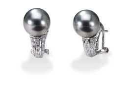 A pair of Tahitian cultured pearl earclips.