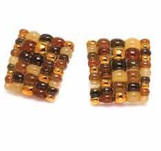 86 85 84 84 An 18 Karat Yellow Gold and Agate Demi Parure, Angela Cummings, consisting of a bracelet in an Indian corn motif, containing numerous chalcedony kernels of various hues of