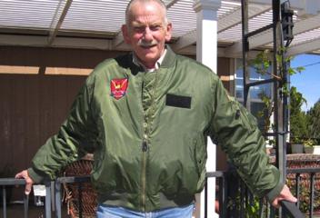 Catkiller MA-1 Flight Jacket: The tag on this jacket is a men s medium, but it is really a large or extra large. I swim in it, and my son (who is 6, and 225 lbs) can wear it.