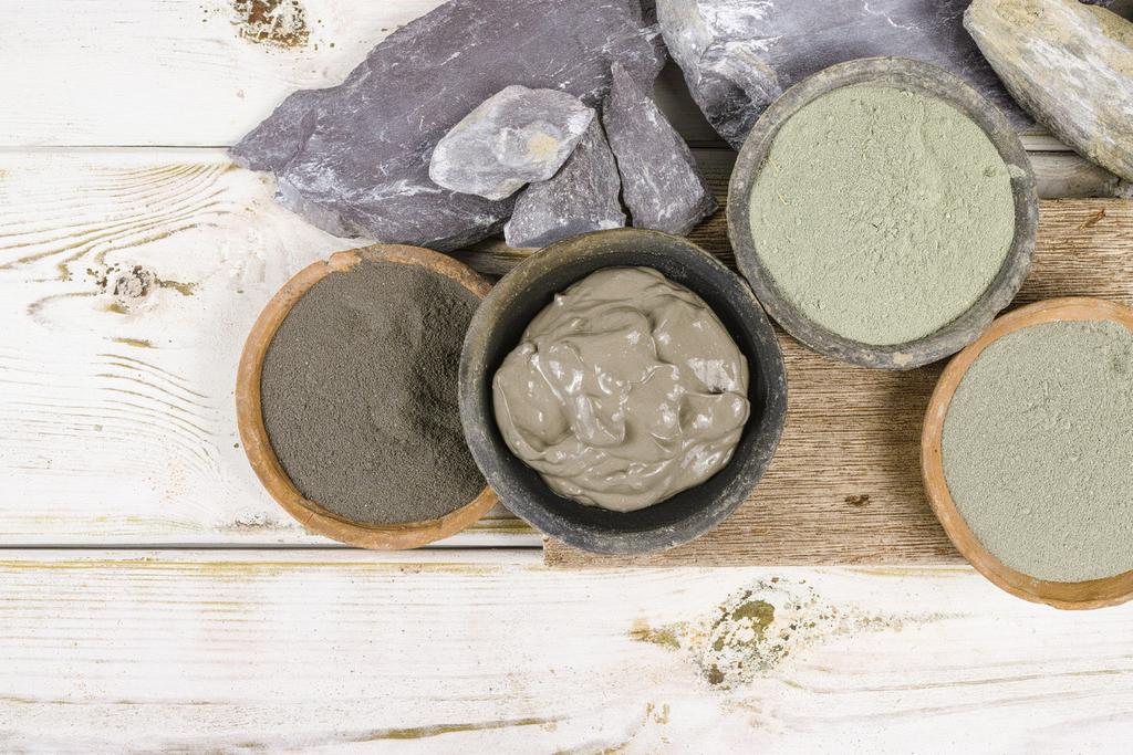 body treatments DETOX A Mediterranean clay is used to detoxify and purify the skin, cleaning not only the surface, but underneath as well.