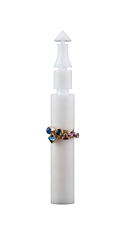 Six part Ringset, 2009 6 x 18ct yellow gold rings with Amethyst, pink tourmaline, green