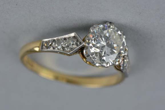 Lot 42 Lot 42 A MID 20TH CENTURY DIAMOND SOLITAIRE RING, a round brilliant cut diamond, estimated weight 1.