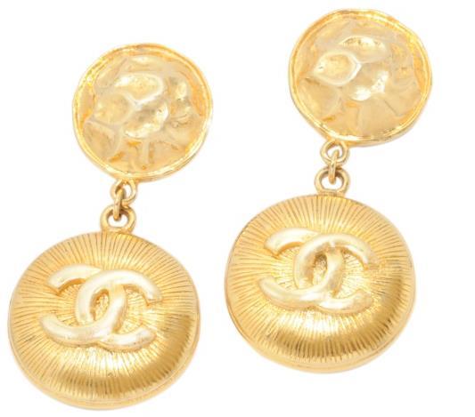 SZZ121F Drop clip earrings with gold CC