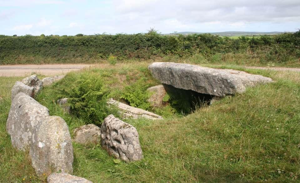 Neolithic : Tregiffian Chambered Cairn