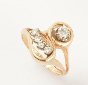 87 AND DIAMONDS 14K yellow gold ring set with round brilliant-cut diamond weighing
