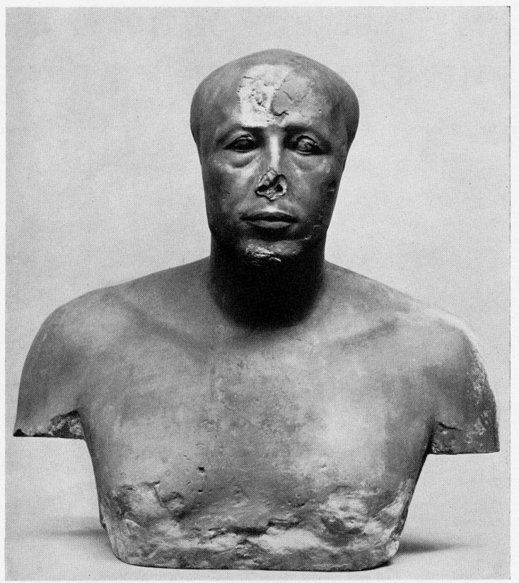 XXXVII, 42 BULLETIN OF THE MUSEUM OF FINE ARTS Prince Ankh-haf The Portrait Bust of Prince Ankh-haf tion in the Eastern Cemetery at Giza on February 8, ON 1925, lying in the debris of the exterior