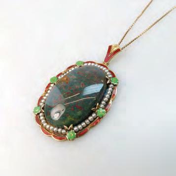 5 grams $350 450 214 215 14K YELLOW GOLD PENDANT set with a large bloodstone panel and strung