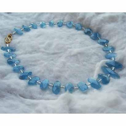 ~ SOLD ~ 0619 necklaces & pendants aquamarine (irregular shape) w 128 facet cut clear