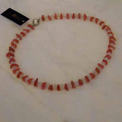 0533 necklaces & pendants Moonstone (white) & Rhodochrosite