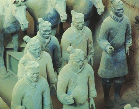 The clay army looks just as Qin s army did when the tomb was built over 2000 years ago.