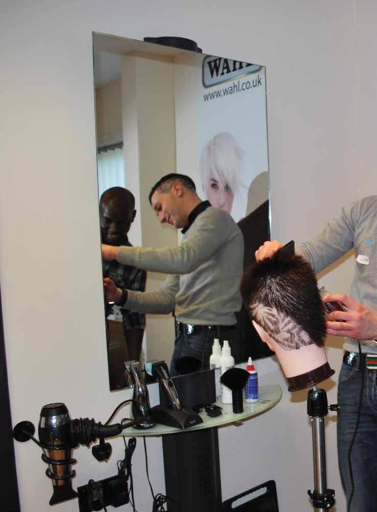visit us at www.wahlacademy.co.uk Clipper Design 1 day course This was fantastic today. 5ive was excellent.