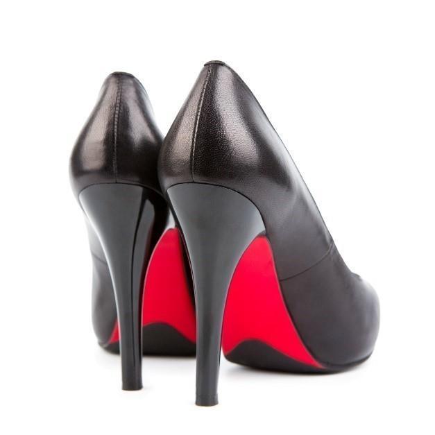 Protected Fashion Trade Dress Color - Must be non-functional - Must acquire distinctiveness through secondary meaning for registration on the Principal Register Christian Louboutin S.A. v.