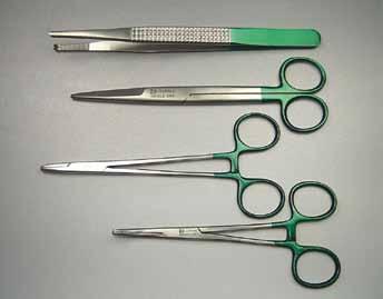 98 > MATERNITY PRODUCTS Sterile - Single Use Only DEF2118 DELIVERY SUTURE SET WITH GREEN HANDLES 25 DEF2671A EPISIOTOMY SUTURE SET D/P WITH GREEN HANDLES 10 Contents 1 x Needle Holder 16cm 1 x