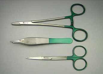 5cm Sharp/Sharp 1 x Forcep Blunt 13cm 1 x Needle Holder 16cm 25 DEF 1486 SUTURE REMOVAL SET WITH GREEN HANDLES 1 x Forcep Adson Toothed 13cm 1 x Scissor Iris 11.
