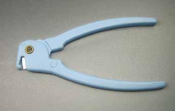 Sterile - Single Use Only MATERNITY PRODUCTS < 97 CORD CLAMP CUTTING DEVICES DEF2535 UMBILICAL CORD CUTTING SCISSORS 10