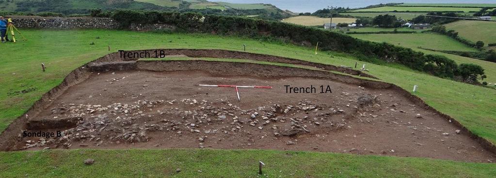 2017 Excavation Methodology Mareike Ahlers set out a metric grid using the same TBM as the GPR survey had used. A 10m x 10m area intended to expose a quarter of the mound was deturfed using spades.