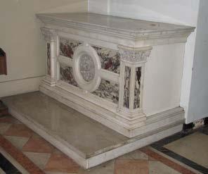 KRALTAR-1308  Side Altars.
