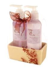 delicately fragranced bath & body gifts, perfect for those who have a