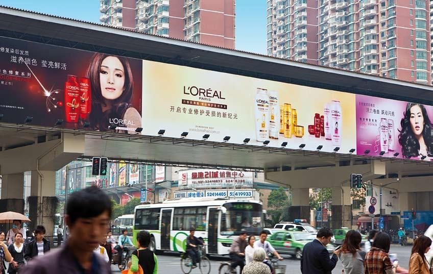 4 - Around the world L Oréal steps up its presence in China L Oréal, number 2 in China, recorded another year of strong like-for-like growth at +17.6% in 2009.