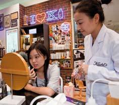 number 1 position in this strategic market. Since September, accessible luxury brand Kiehl s has been ranked number 1 in its sales outlets, two department stores in Beijing and Shanghai.