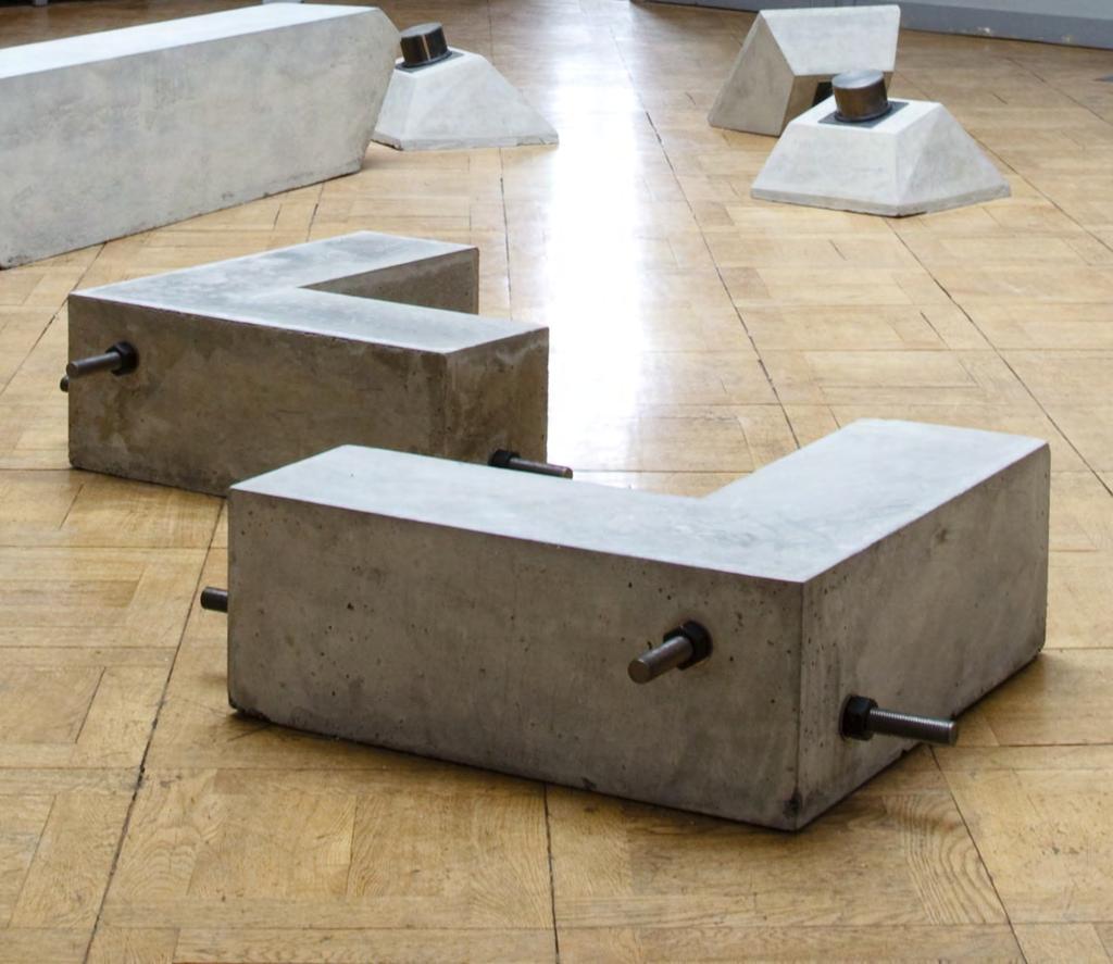 Etaux, 2010 Concrete, steel