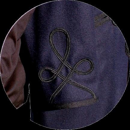 If buttons are chosen, all ranks except Generals use the 10 button Coat, 7 button Cape pattern. Made in USA! Progressive rows of black silk sleeve braid indicate the rank of the officer.
