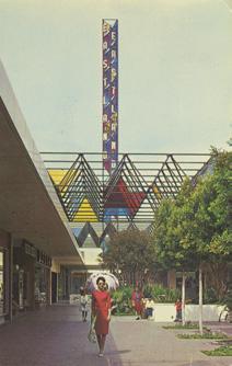 17. Eastland Shopping Center by A. C. Martin and Associates, about 1957 Photo by David M.