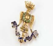 479. A vintage 14ct gold and enamel military interest brooch, in the form of a