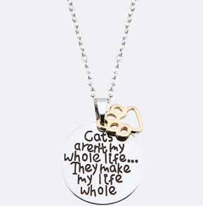 J150 CAT NECKLACE [collar] Cute statements of your fur baby, this precious silver round pendant is also embellished with a gold