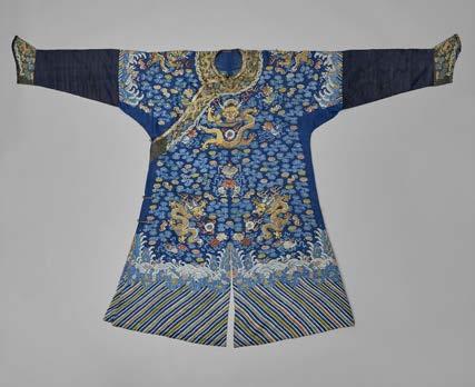 13 - Court dragon dress China, dynasty Qing, 18-19 th century