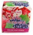 The grape seed oil softens and protects the skin from drying out.