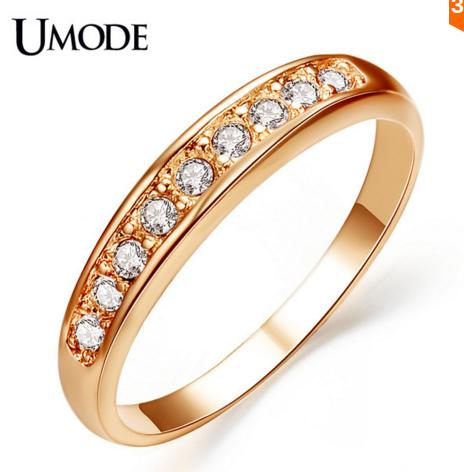 This beautiful sparkly ring will look fancy with anything you wear.