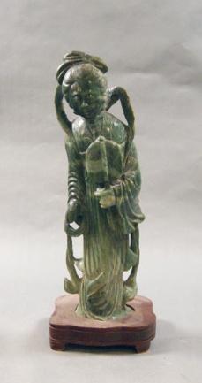 0229 An important carved nephrite jade sculpture
