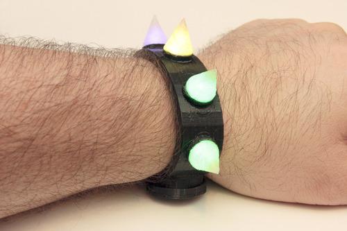 3D Printed Glow-Spike Bracelet Created by Rick