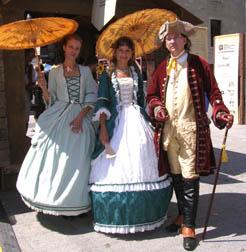 Edith Chartier Alain Deschamps, Anne Marie Dionne, and Ida Francoeur also captured the spirit of the festival with their attractive costumes.