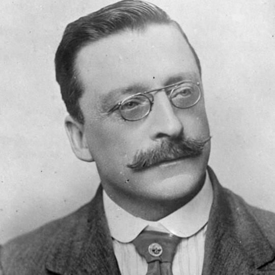 Arthur Griffith rebuilds Sinn Féin Founder of SF 1905 Dual Monarchy Released after arrest despite no involvement in the Rising Begins re-organising the Sinn Féin Party Media and British Authorities
