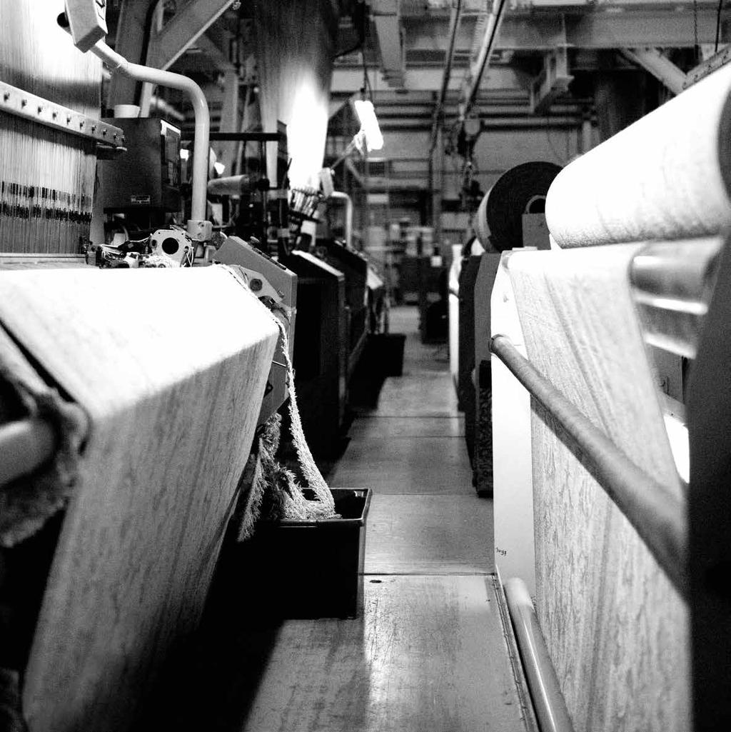 PHILOSOPHY The Louis De Poortere philosophy is based on a simple concept : we aim to be more than just a manufacturer of carpets.