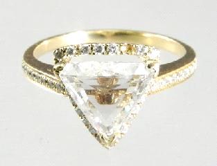 $1,000 - $1,250 440 14k white gold and radiant cut diamond