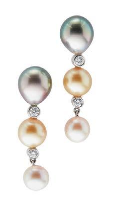 Select Jewellery & Watches 27 76 HE188/5 A pearl, emerald and diamond set necklace composed of a single strand of uniform cultured pearls, suspending a cluster pendant set with a square step cut