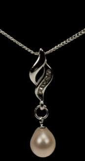 loop Diamante Necklace