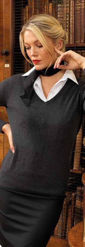 Rounded bottom hem Bust and back darts for a fitted shape 100% Cotton Weight: