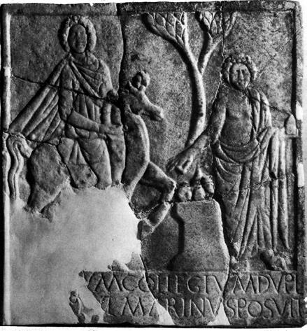 4 Relief Stela from Slăveni (modern Gostavăţu), Romania (First half of the third century CE); Museum of Oltenia, Craiova (CCET IV, 100, fig. 163) Сл.