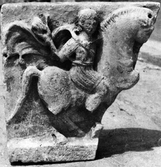180 Sabrina C. Higgins Fig. 5 Relief Stela from Kumanovo, R. of Macedonia (Mid-third century CE); Archaeological Museum, Skopje (CCET V, 21-22, fig. 29) Сл. 5 Рељеф Стела из Куманова, Р.