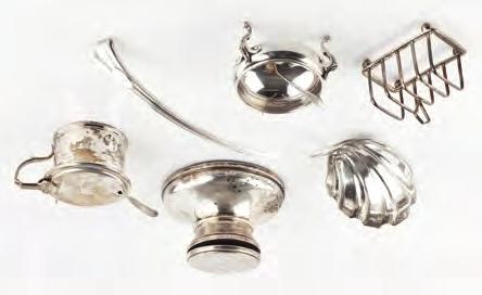 Chester 1903; and a silver christening cup, Birmingham 1920, 17oz overall (4) 180-250 (plus 24% BP*) 617.