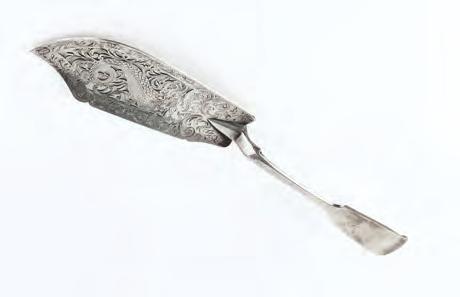 710. AN EARLY VICTORIAN SILVER FIDDLE PATTERN FISH SLICE, the blade pierced and engraved with a mythical fish and scrolling foliage, by William Eaton, London 1844,