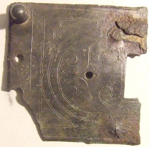 F. Coimbra: Symbols for protection in war among European societies Figure 7. Belt buckle with curved swastika, Collection Estrada. (Photo: D. Delfino). 3.2.