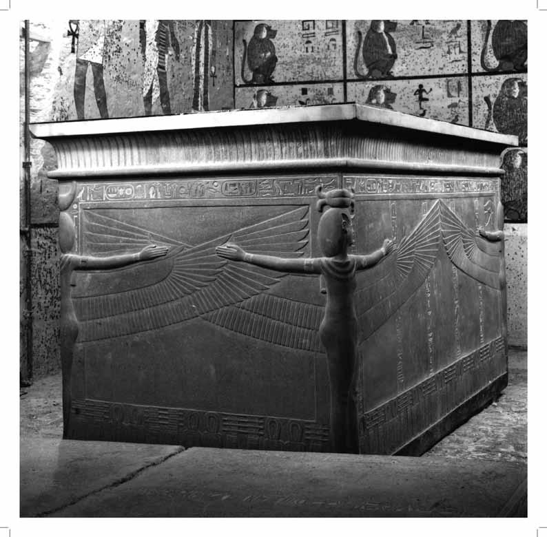 The sarcophagus with the goddess Selket at its north-eastern corner The four shrines concealed a sarcophagus made of quartzite, with its lid of red granite.