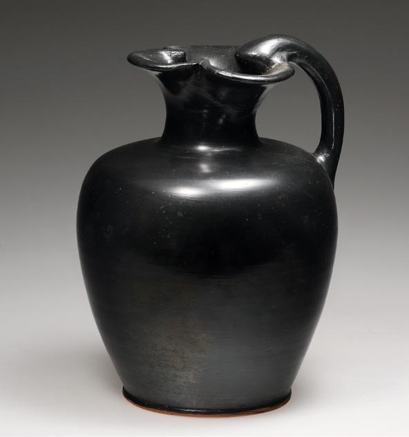 CHF 6,800 Fig. 2: A TREFOIL OINOCHOE. H. 16 cm. Clay, black glaze. Attic, 5th cent. B.C. CHF 7,800 It is an observation familiar to us from everyday life: Ornamental design cues are used to enhance materials and media, although they are not necessary from a functional point of view.