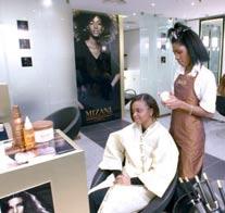 Through its education activity, MATRIX also provided hairdressers with ways to develop and modernise their salons.